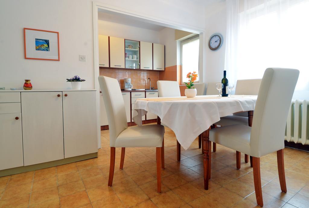 Apartment Rojnic Пула Экстерьер фото